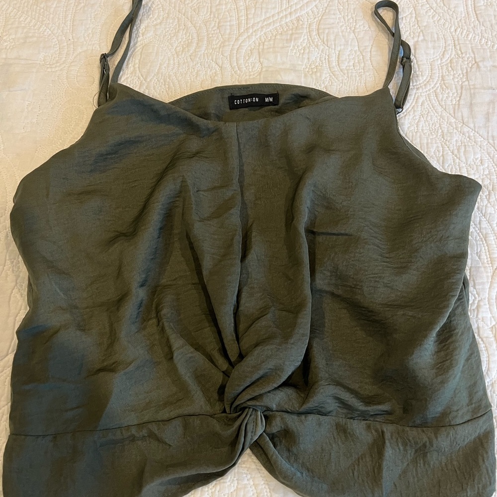 Crop Tops - Picture 2 of 2
